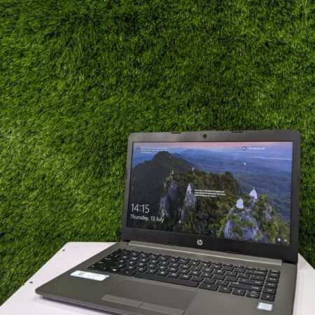 HP 240 G7 laptop - Image 2