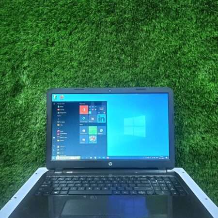 HP 15-r036TU laptop