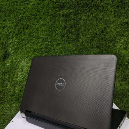Dell Vostro 2520 - Image 2
