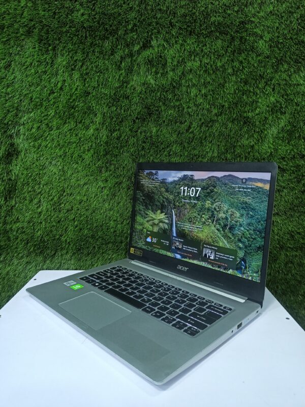 Acer A514-52G laptop - Image 2