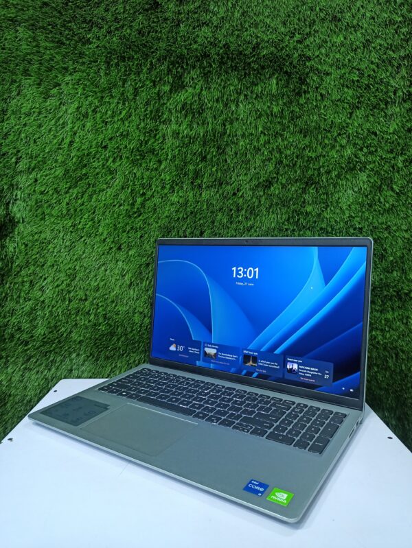 Dell Inspiron 15 3511 laptop - Image 2