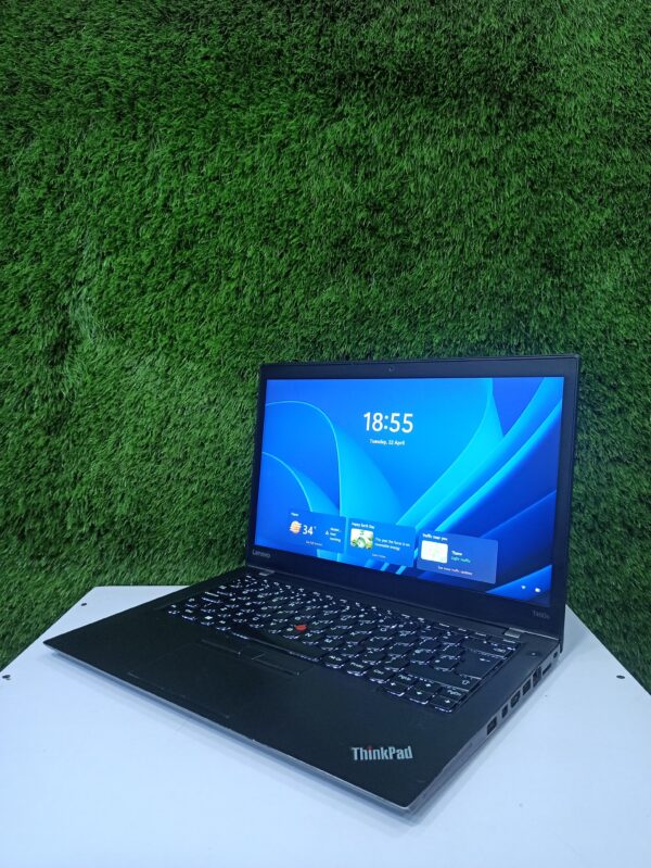 Lenovo ThinkPad T460s Touch screen business class laptop  - Image 2