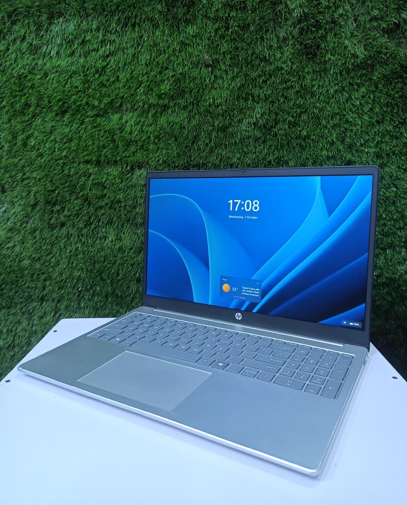 HP 15-fc0156AU laptop - Image 2